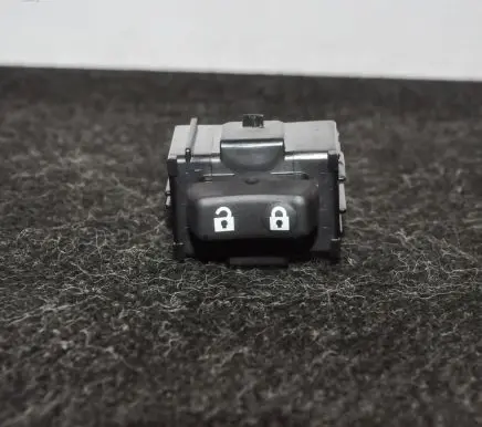 Lexus CT 200H Other switches/knobs/shifts 9311X47