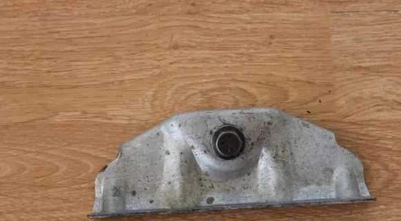 Volvo S80 Battery bracket 
