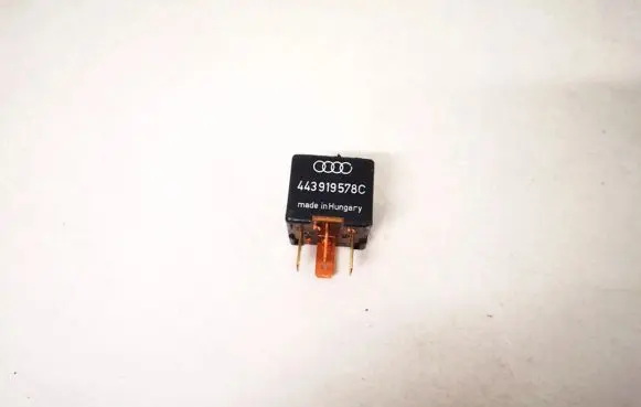 Audi A4 S4 B5 8D Other relay 443919578c