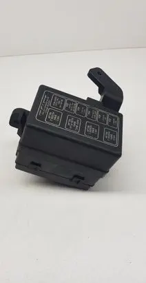 Hyundai Santa Fe Fuse module N914262B32203 M6904460030