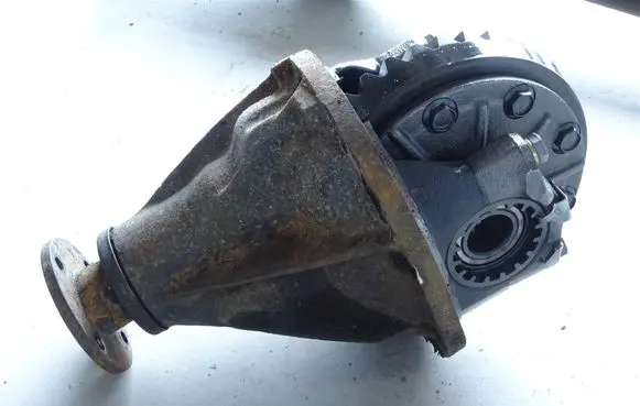 Nissan Patrol Y61 Rear differential part-00627