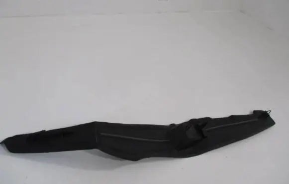 Citroen DS5 Fender foam support/seal 9687999080