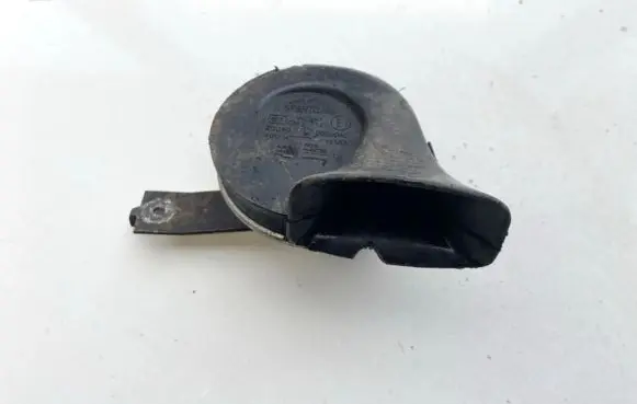 Chrysler Voyager Horn signal E10020040