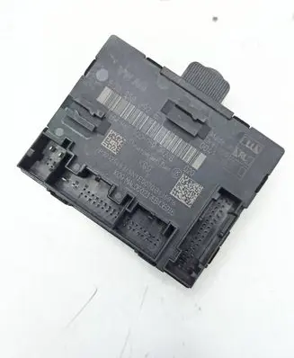 Volkswagen Golf VII Door control unit/module 5Q0959392E 5Q095931