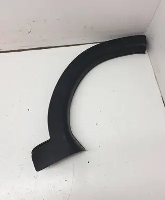 Volvo S60 Front arch trim 31306889 31306888