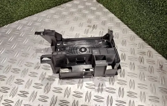 Man TGE 1gen Other interior part 7C0937535D 7C0937535