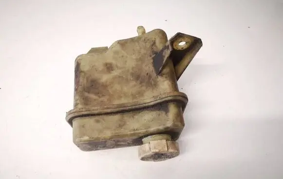 Mitsubishi Carisma Power steering fluid tank/reservoir 