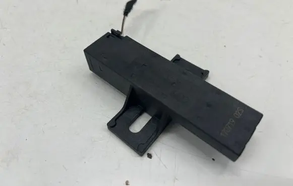Porsche Panamera (971) Keyless system antenna 4M0907247