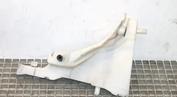 Jaguar XF X250 Windshield washer fluid reservoir/tank 8X2317B613A