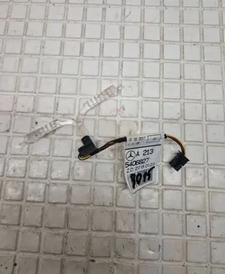 Mercedes-Benz E W213 Front seat light A2135406827 A213 5406827