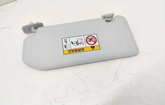 Peugeot 3008 II Sun visor