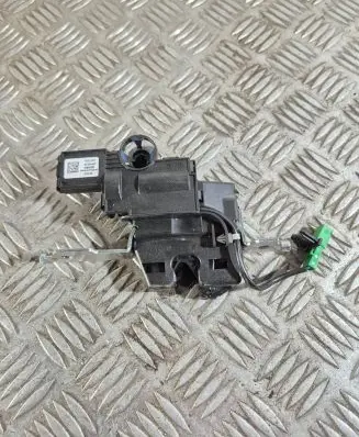 Volvo S60 Seat back rest lock catch 31436463