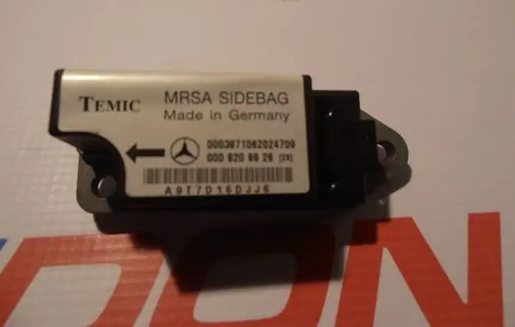 Mercedes-Benz E W210 Airbag deployment crash/impact sensor