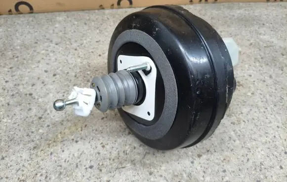 Volvo XC40 Brake booster P32212626 8888872315 03785721334