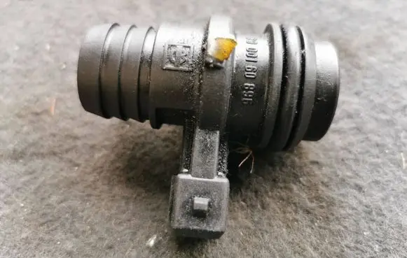 BMW 5 E60 E61 Air pressure sensor 3900160896
