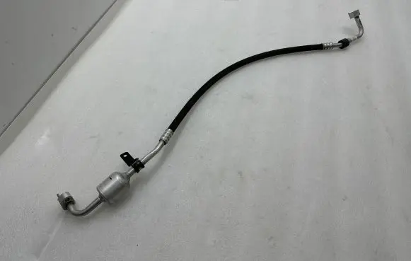 BMW i3 Air conditioning (A/C) pipe/hose 9291273 ACL01 6450