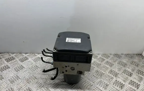 BMW X5 E70 ABS Pump 6798284 6798286