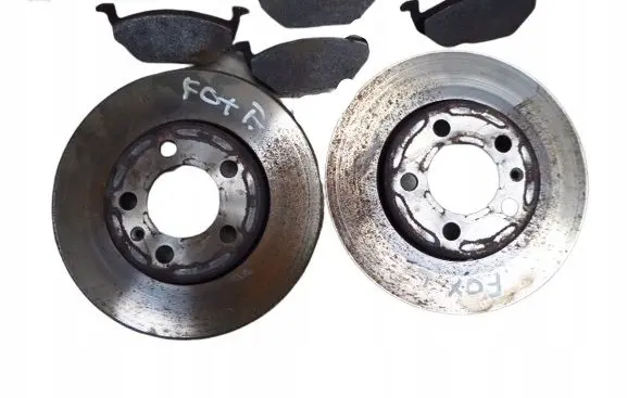 Volkswagen Fox Front brake disc