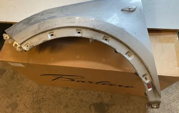 KIA Sportage Fender