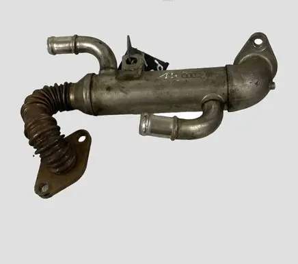 Volkswagen Polo EGR valve cooler 045131513P
