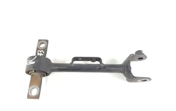 Rear control arm
