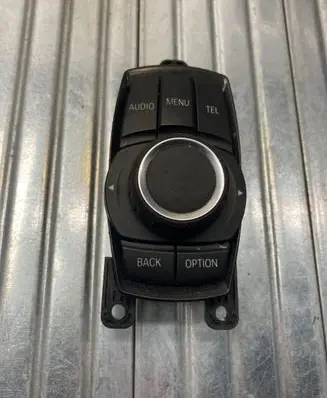 BMW 3 F30 F35 F31 Head unit multimedia control 9261704 140426R0 033623101