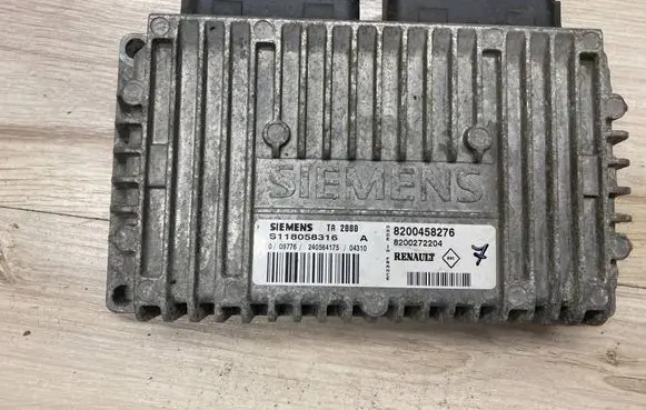 Renault Megane II Gearbox control unit/module S118058316 8200458276