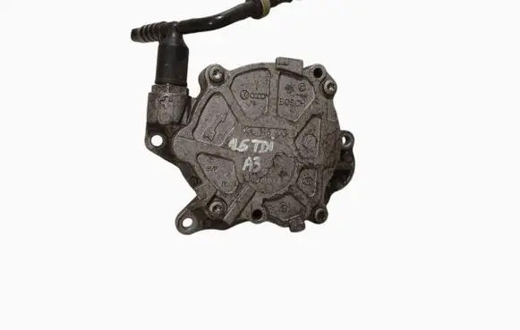Audi A3 S3 8P Vacuum pump 03L145100