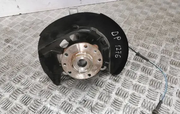 Renault Austral Front wheel hub