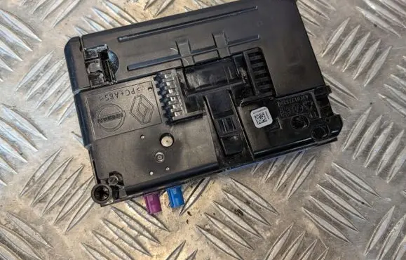 Nissan Leaf II (ZE1) Bluetooth control unit module 282755SN7A