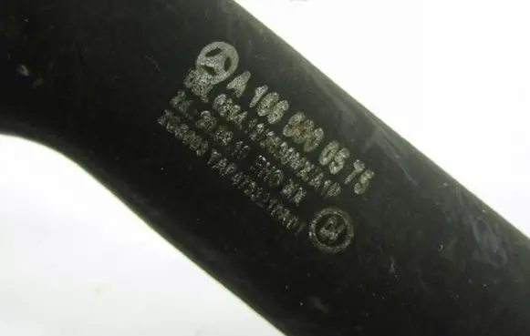 Mercedes-Benz GLE (W166 - C292) Engine coolant pipe/hose a1665000575