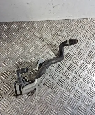 Volvo XC90 Engine coolant pipe/hose 31368537 31686005 31686002