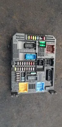 Opel Corsa F BSM Control unit 9830708180