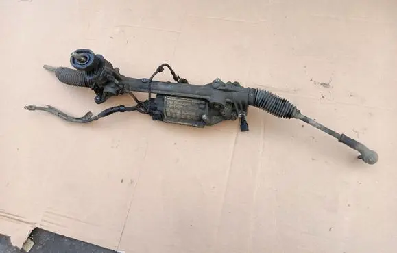Skoda Octavia Mk2 (1Z) Steering rack mounting bracket 1K1423051ES
