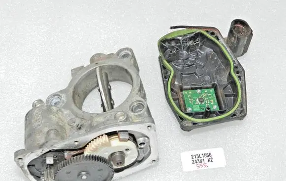 Ford Ranger Throttle body valve JB3Q9F991AA 2215535