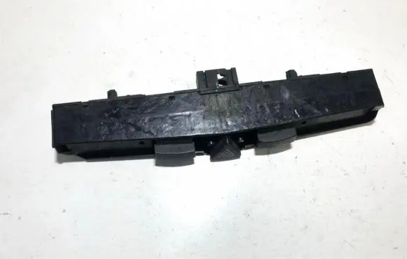 Opel Zafira B Hazard light switch 66032