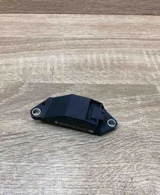 Mercedes-Benz E W211 Airbag deployment crash/impact sensor A0018209326
