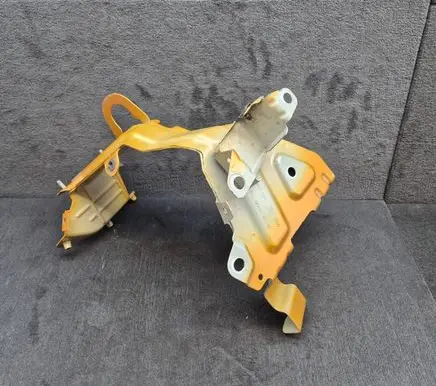 Audi Q8 Other body part 4M8821138 4M8821132 4M0821162B