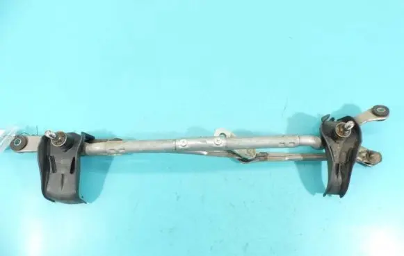 Front wiper linkage
