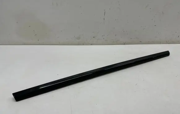BMW 2 F44 Rear door glass trim molding 7483139