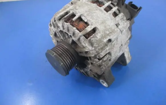 Mazda 2 Generator/alternator 8V21-10300-BB