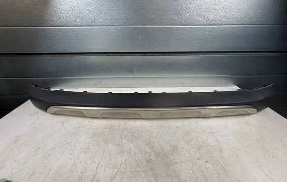 Peugeot 3008 I Front bumper lip 9686262377