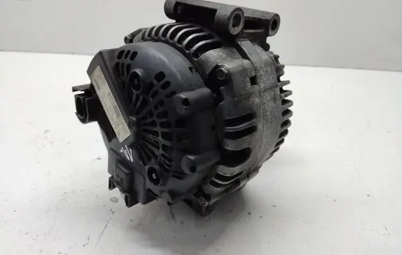 Mercedes-Benz ML W164 Generator/alternator A6421540402 2543289C TG17C030