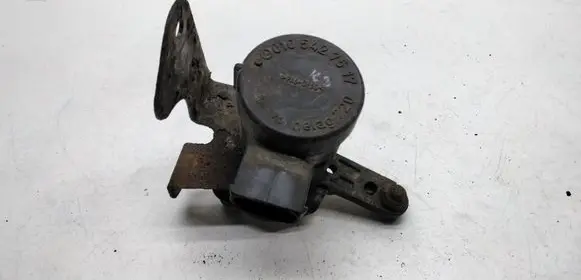 Headlight/headlamp level sensor