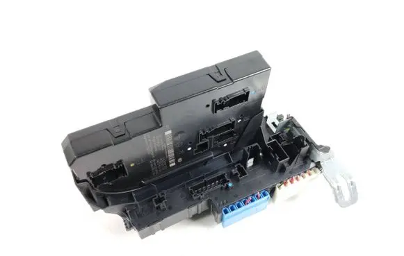 Mercedes-Benz CLS C218 AMG SAM control unit 2129005001 2129015101 5DK00962059