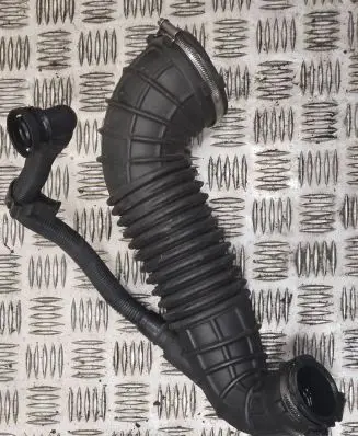 Audi Q5 SQ5 Intercooler hose/pipe 03G129629D