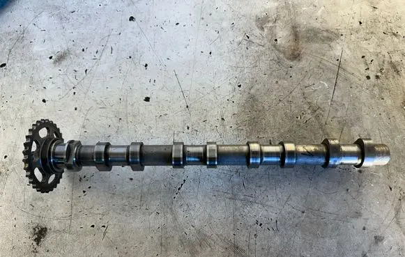 Mercedes-Benz C W204 Camshaft A6510501001 1110902SS