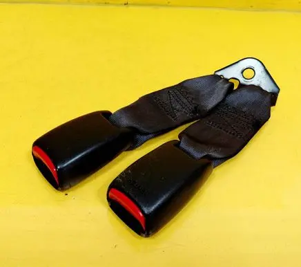Honda Accord Middle seatbelt buckle (rear) 