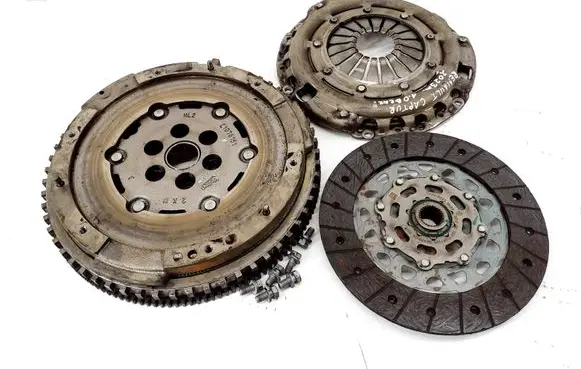 Renault Captur II Clutch set kit 301019176R 123100749R