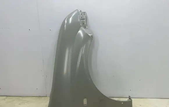 Suzuki Ignis Fender 5761186G20